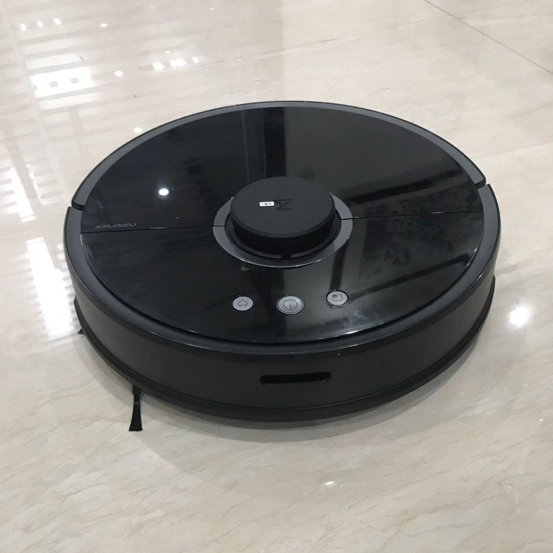 Roborock S5 Robotic Vacuum and Mop Cleaner, 2000Pa Super Power Suction &Wi-Fi Connectivity and Smart Navigating Robot Vacuum with 5200mAh Battery Capacity for Pet Hair, Carpet & Hard Floor